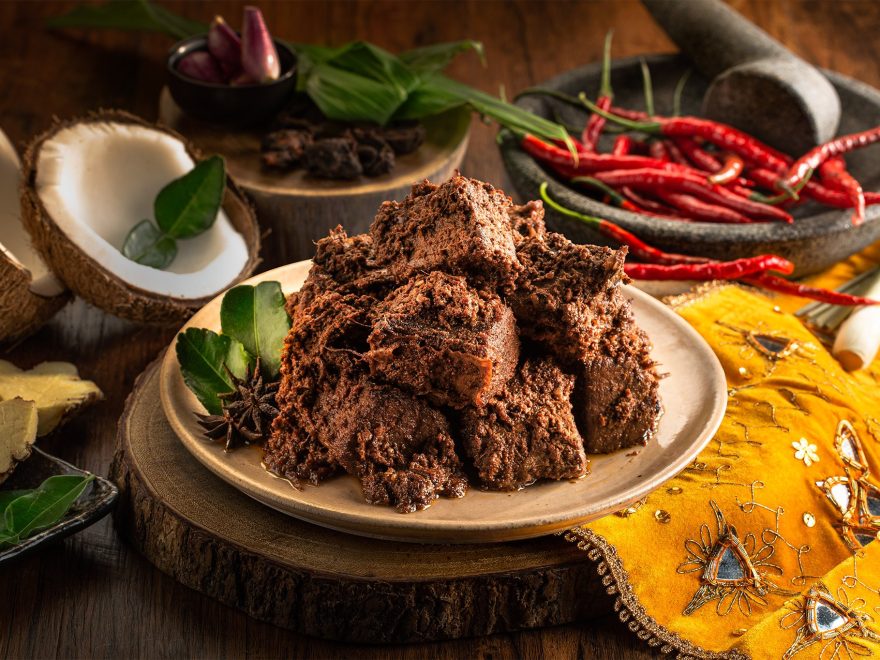 Rendang, Menjadi Makanan Terenak Didunia Berikut Cara Pembuatanya